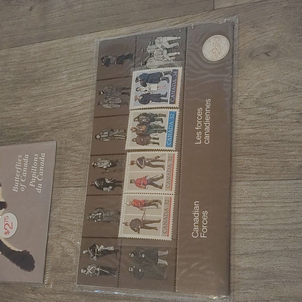 Thematic Collection Set Canadian Stamp Collection Set - Picture 4 of 6